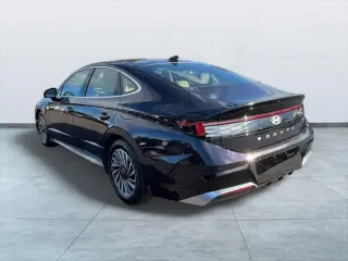 Hyundai SONATA Hybrid 2025 Limited 4dr Sed an