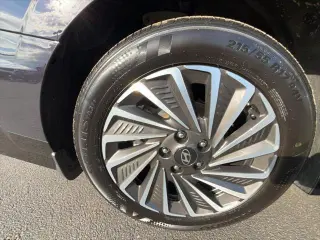 Hyundai SONATA Hybrid 2025 Limited 4dr Sed an