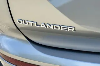 Mitsubishi Outlander 2023 AWD SE 4p SUV