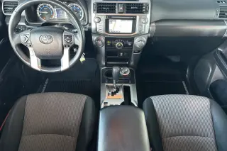 Toyota 4Runner 2018 4x4 SR5 4dr SUV