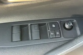 Toyota Corolla Hybrid 2026 SE 4dr Sedan