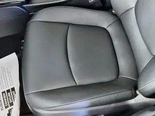 Toyota Corolla Cross 2026 XLE 4dr Crossover