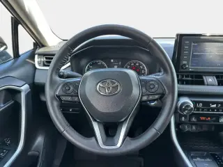 Toyota RAV4 Híbrido 2022 AWD XLE 4dr SUV