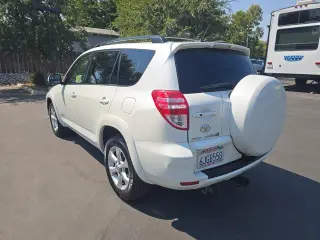 Toyota RAV4 2009 4x4 Limited 4p SUV V6 con Paquete de Tercera Fila