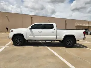 Toyota Tacoma 2022 4x2 TRD Sport 4p Puerta Doble Cabina 6.1 ft LB
