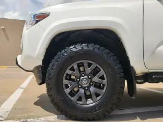 Toyota Tacoma 2022 4x2 TRD Sport 4p Puerta Doble Cabina 6.1 ft LB