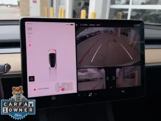 Tesla Model Y 2022 AWD Performance 4p Crossover