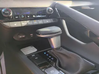 Hyundai ELANTRA 2026 SEL Sport Premium 4p Sedán