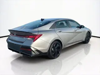 Hyundai ELANTRA 2026 SEL Sport Premium 4p Sedán