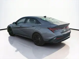 Hyundai ELANTRA 2026 SEL Sport Premium 4p Sedán