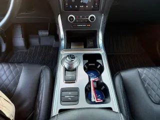 Ford Edge 2023 AWD Titanium 4dr Crossover