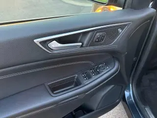 Ford Edge 2023 AWD Titanium 4dr Crossover