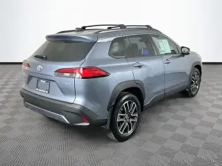 Toyota Corolla Cross 2026 XLE 4dr Crossover