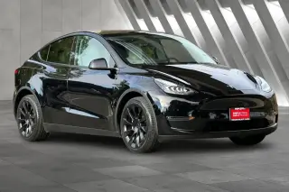 Tesla Model Y 2021 AWD Long Range 4p Crossover