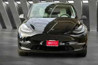 Tesla Model Y 2021 AWD Long Range 4p Crossover