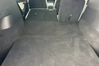 Tesla Model Y 2021 AWD Long Range 4p Crossover