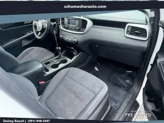Kia Sorento 2017 LX V6 4dr SUV