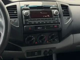 Toyota Tacoma 2012 4x2 PreRunner V6 4 puertas Doble Cabina 5.0 pies SB 5A