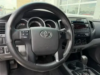 Toyota Tacoma 2012 4x2 PreRunner V6 4 puertas Doble Cabina 5.0 pies SB 5A