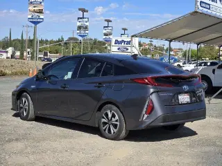 Toyota Prius Prime 2018 Premium Hatchback de 4 puertas