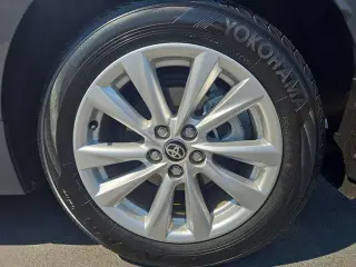 Toyota Corolla Hybrid 2024 LE Sedán 4p.