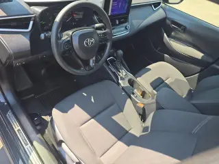 Toyota Corolla Hybrid 2024 LE Sedán 4p.