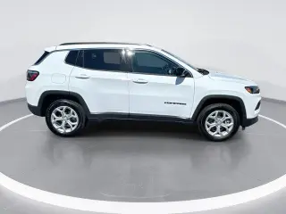 Jeep Compass 2024 4x4 Latitude 4dr SUV