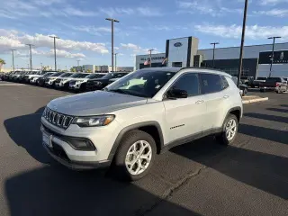 Jeep Compass 2024 4x4 Latitude 4dr SUV