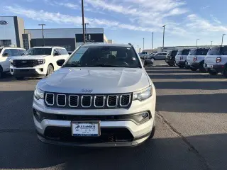 Jeep Compass 2024 4x4 Latitude 4dr SUV