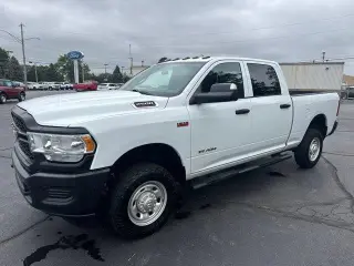 Ram 2500 2022 4x4 Tradesman 4dr Crew Cab 6.3 ft. SB Pickup