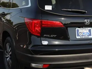 Honda Pilot 2017 AWD EX-L SUV de 4 puertas con RES