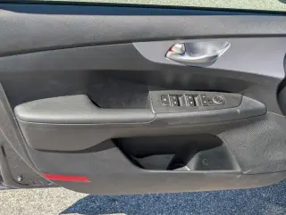 Kia Forte 2024 LXS 4dr Sedán