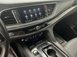 Buick Enclave 2024 Essence 4p Crossover