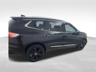 Buick Enclave 2024 Essence 4p Crossover