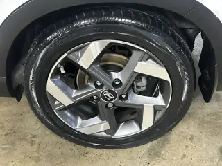 Hyundai VENUE 2024 SEL 4dr Crossover