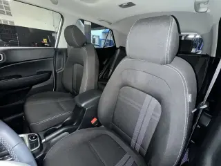 Hyundai VENUE 2024 SEL 4dr Crossover