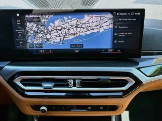 Sedán BMW 3 Series 2023 AWD 330i xDrive 4dr