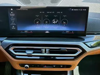 Sedán BMW 3 Series 2023 AWD 330i xDrive 4dr