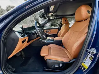 Sedán BMW 3 Series 2023 AWD 330i xDrive 4dr