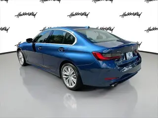 Sedán BMW 3 Series 2023 AWD 330i xDrive 4dr