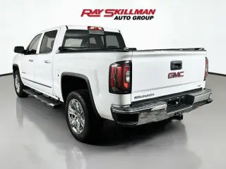 GMC Sierra 1500 2018 4x4 SLT 4dr Cabina de tripulación 5.8 ft. CB