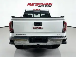 GMC Sierra 1500 2018 4x4 SLT 4dr Cabina de tripulación 5.8 ft. CB