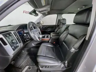 GMC Sierra 1500 2018 4x4 SLT 4dr Cabina de tripulación 5.8 ft. CB