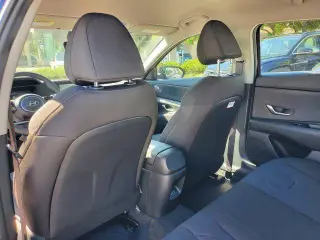 Hyundai ELANTRA 2026 SE 4p Sedan