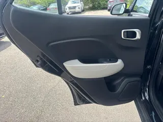 Hyundai VENUE 2025 SEL 4p Crucero