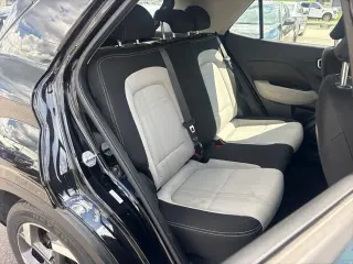 Hyundai VENUE 2025 SEL 4p Crucero