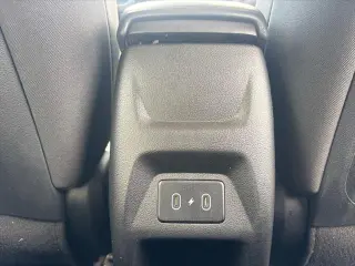 Hyundai VENUE 2025 SEL 4p Crucero
