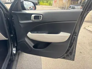 Hyundai VENUE 2025 SEL 4p Crucero