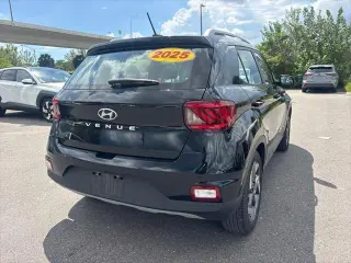 Hyundai VENUE 2025 SEL 4p Crucero