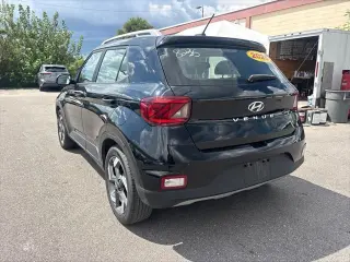 Hyundai VENUE 2025 SEL 4p Crucero